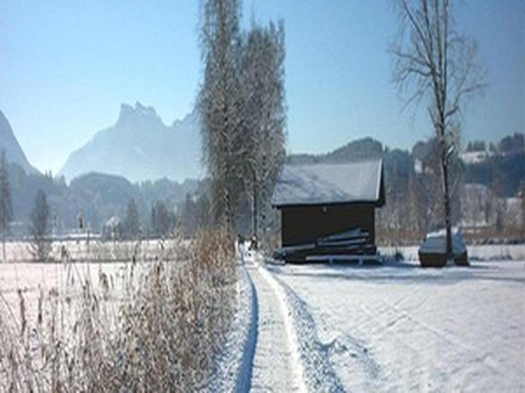 Отель Gasthof Alter Wirt Бернау-ам-Кимзее Экстерьер фото